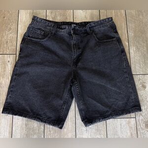 Cotton On Men's Black Jean Shorts. Loose fit. Hoodie is being sold separately.